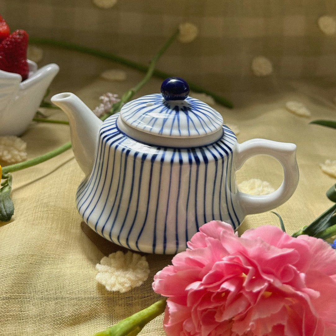 BLUE HARP TEAPOT